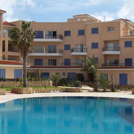 King'S Palace Apartment Pafos Exterior foto