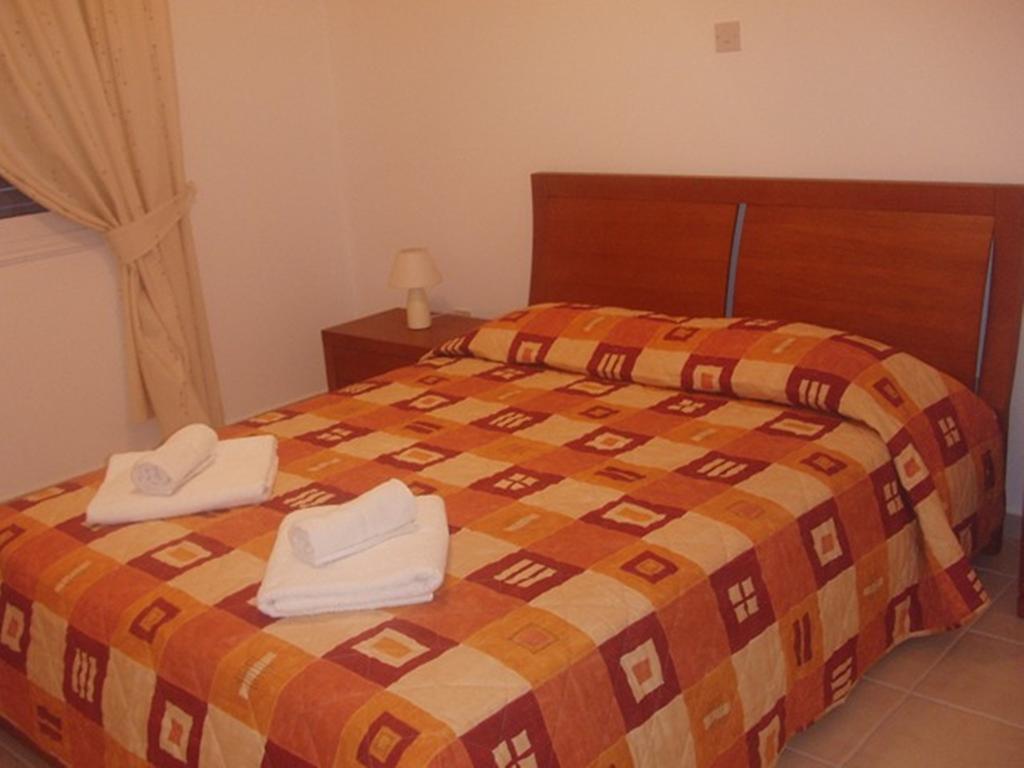 King'S Palace Apartment Pafos Quarto foto